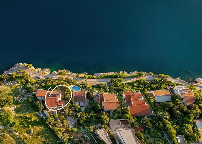 Igor With Terrace And Sea View Baska (Krk)