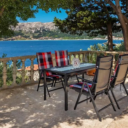 Igor 2 With Terrace And Sea View Baska (Krk)