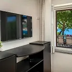 Igor With Terrace And Sea View *