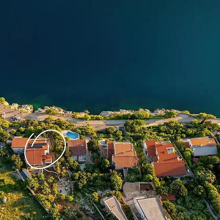 Igor With Terrace And Sea View Baska (Krk)